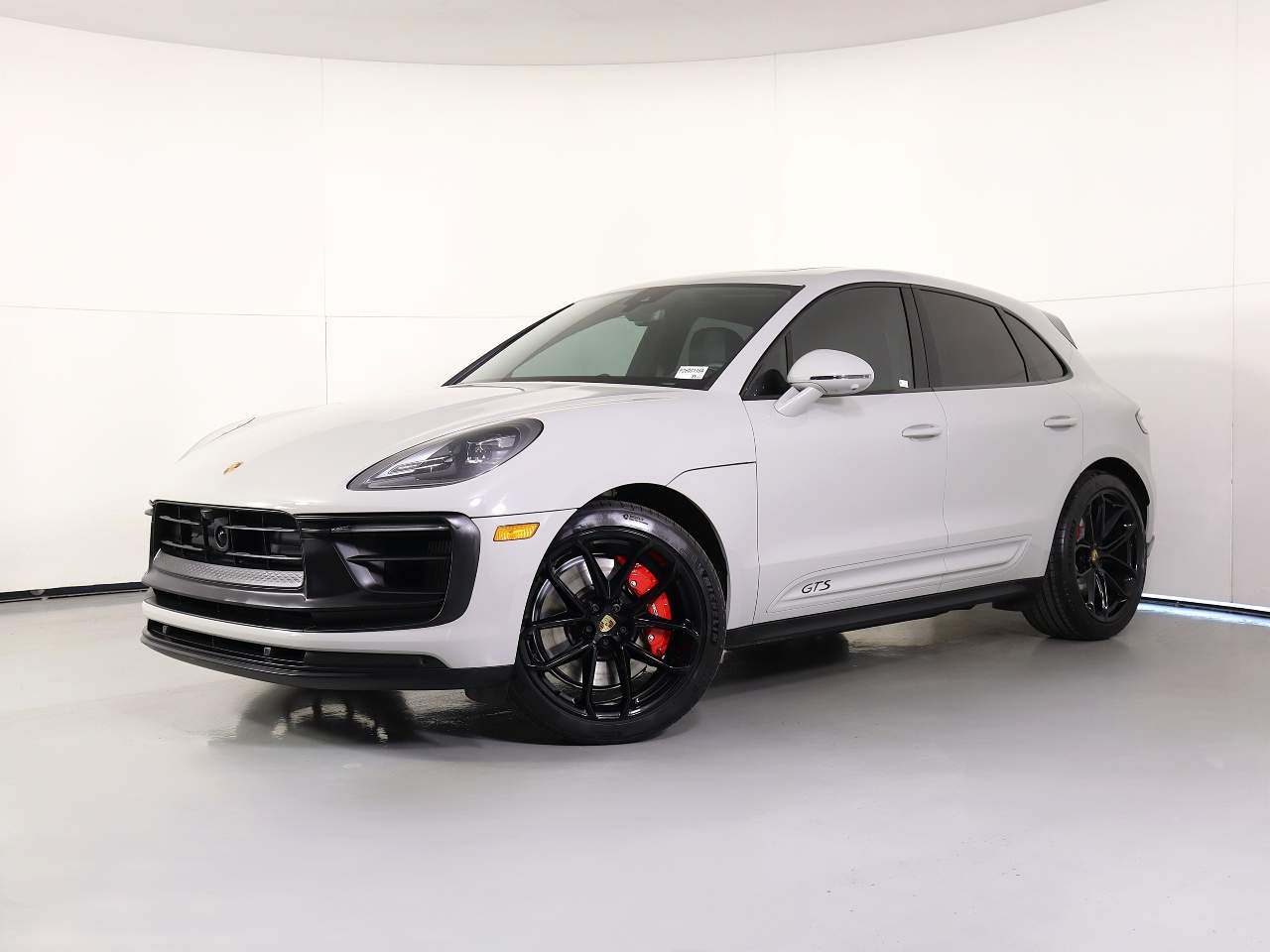2026 Porsche Macan GTS