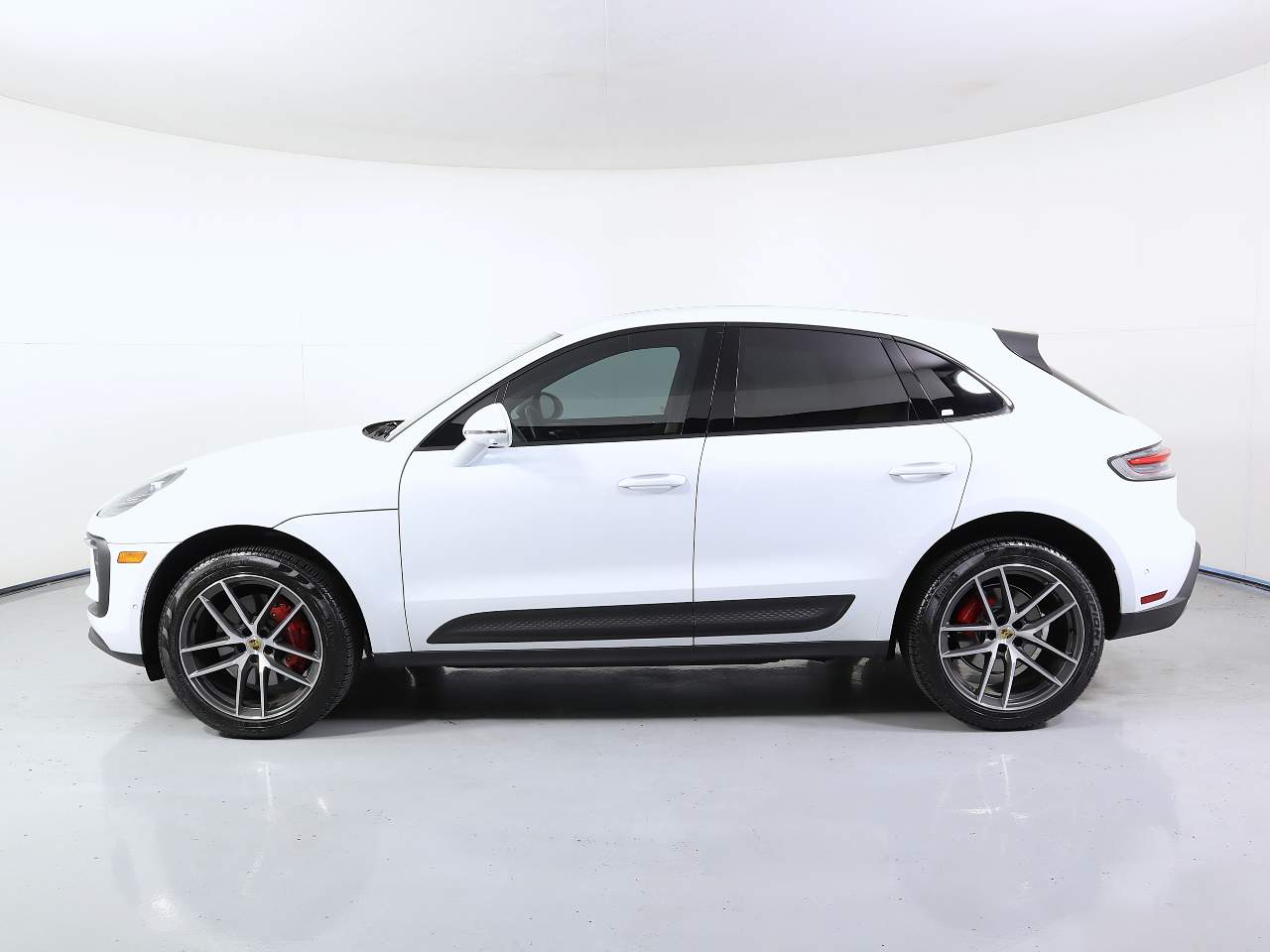2024 Porsche Macan S