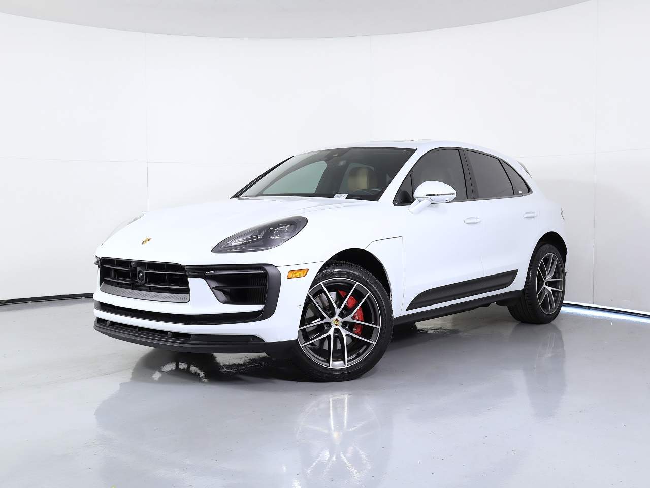 2024 Porsche Macan S