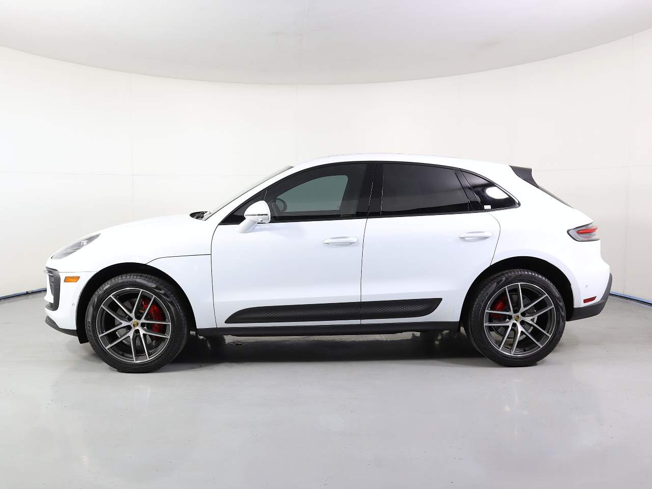 2024 Porsche Macan S