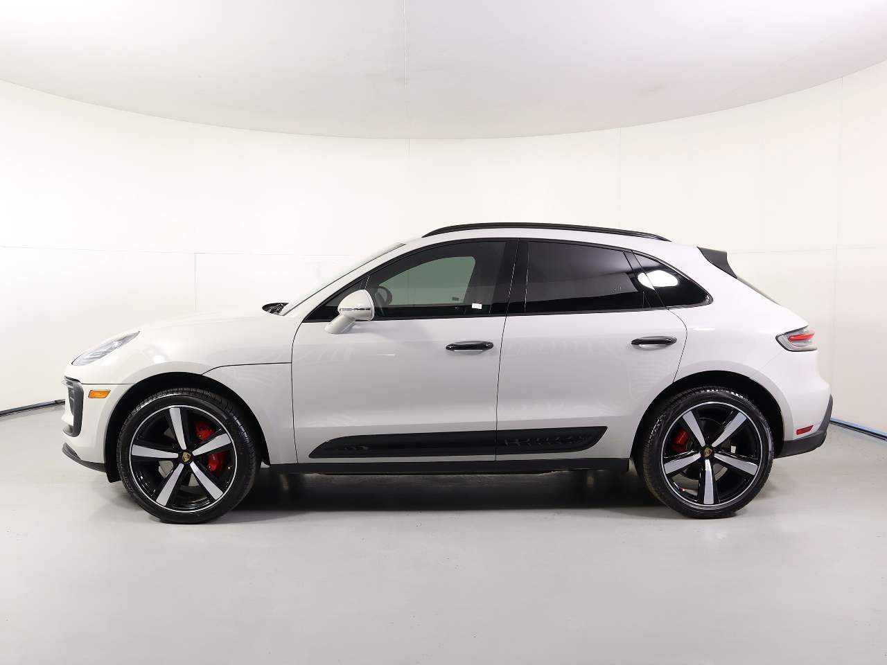 2023 Porsche Macan S