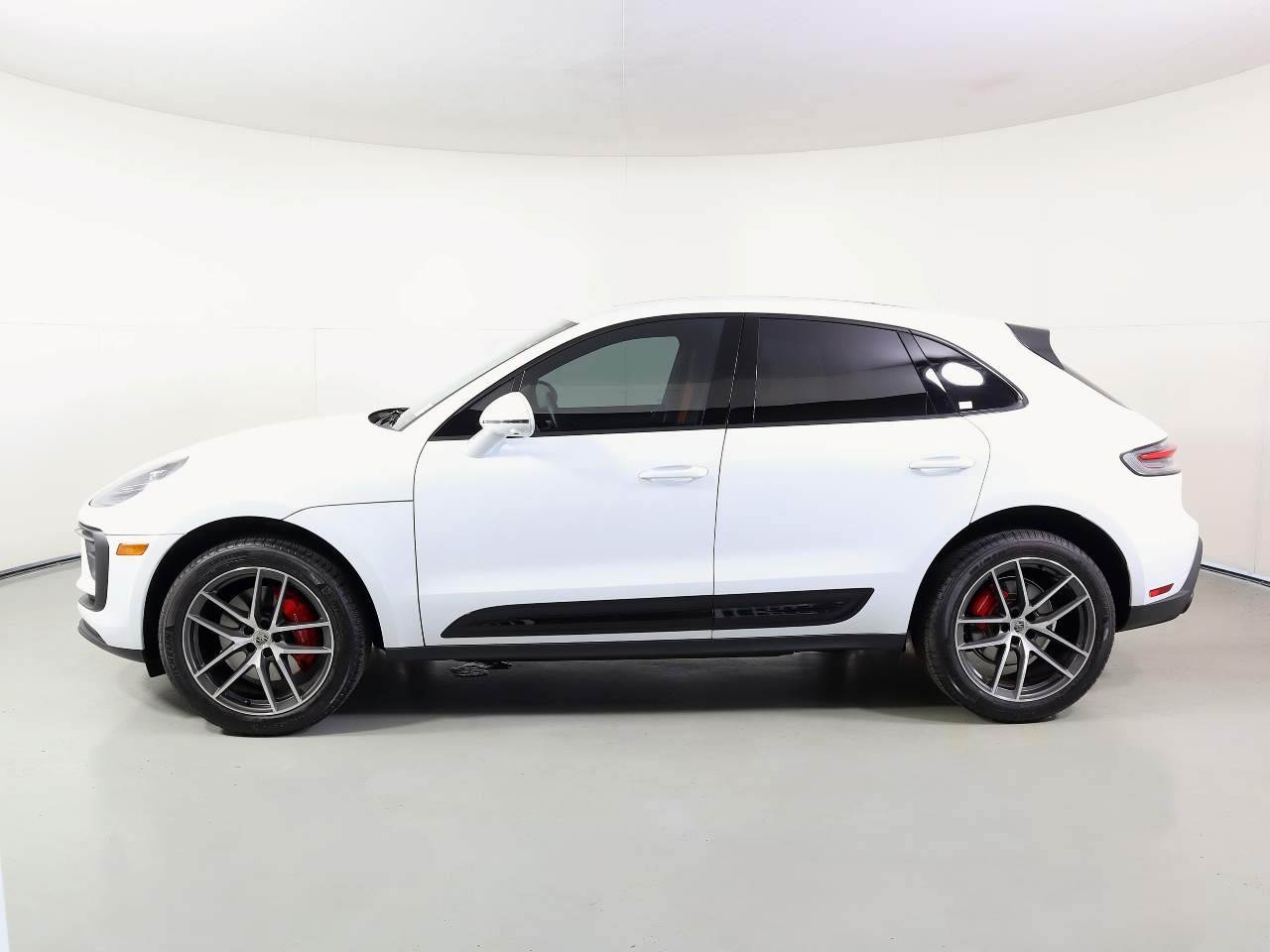 2022 Porsche Macan S