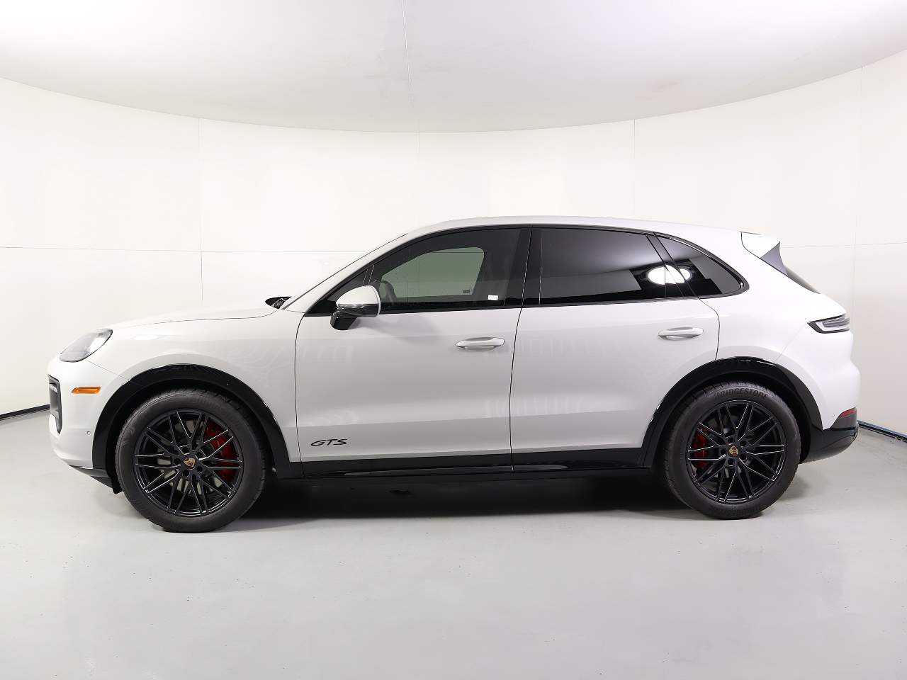 2026 Porsche Cayenne GTS