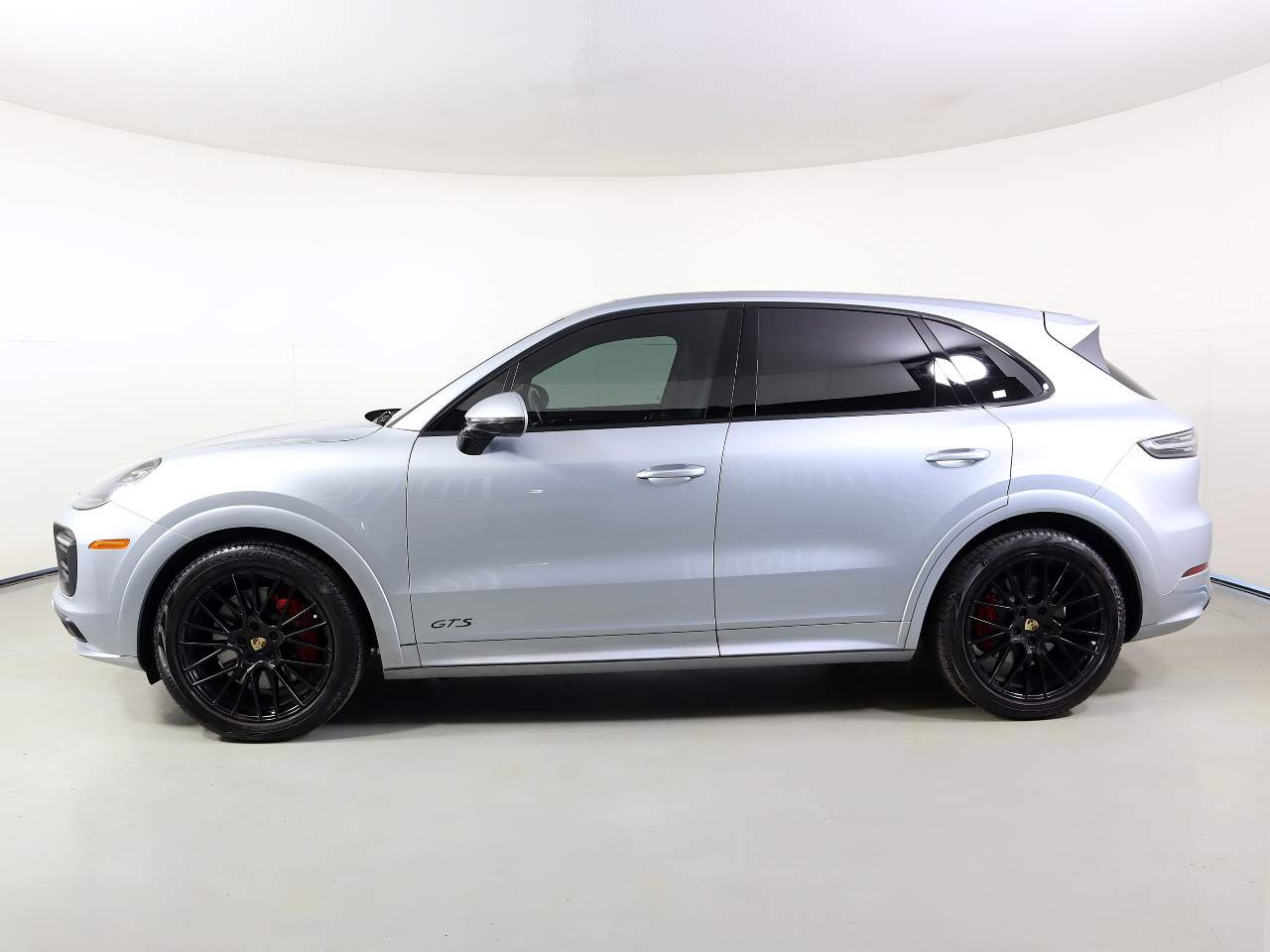 2023 Porsche Cayenne GTS