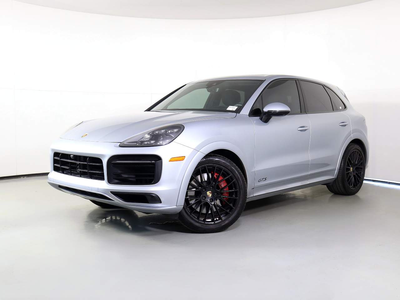 2023 Porsche Cayenne GTS