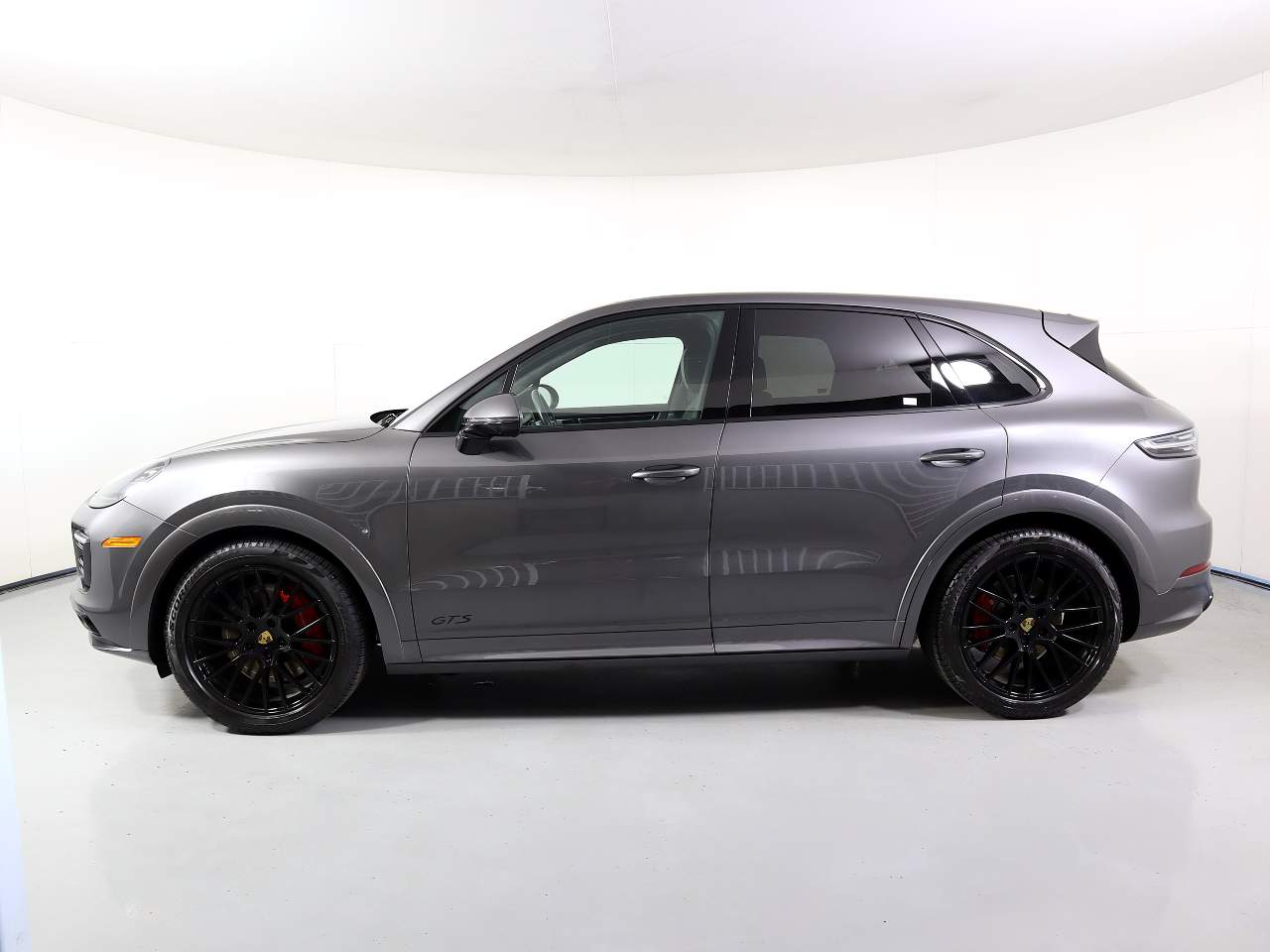2021 Porsche Cayenne GTS