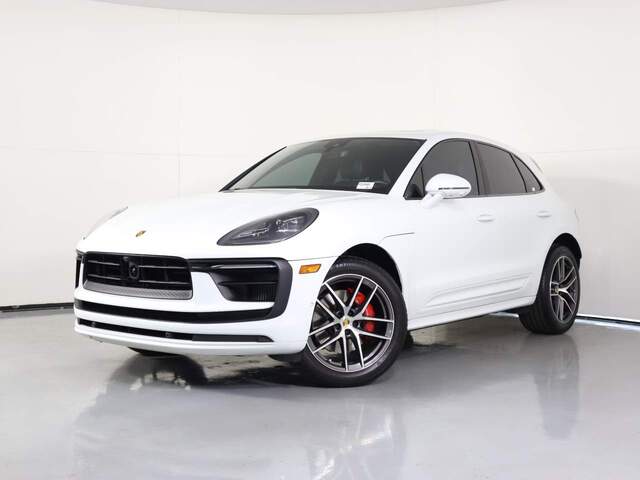 2022 Porsche Macan