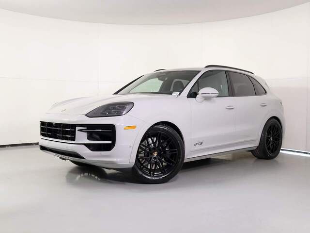2026 Porsche Cayenne GTS