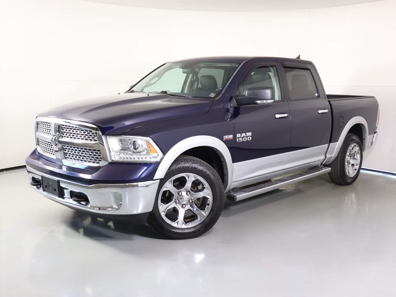2013 RAM 1500 Laramie Crew Cab 4WD