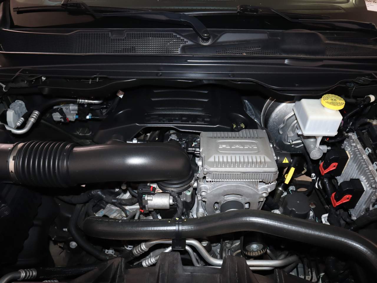 2021 Ram 1500 Laramie Crew Cab