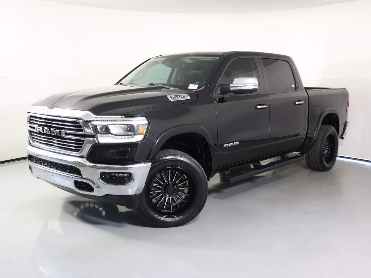 2021 Ram 1500 Laramie Crew Cab