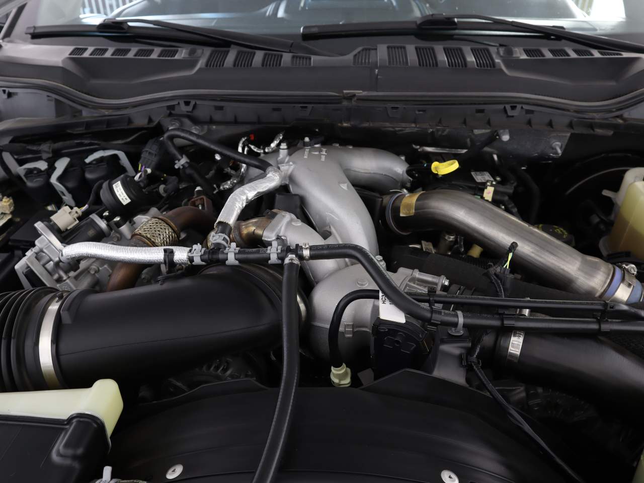 2021 Ford F-250 Super Duty Lariat Crew Cab