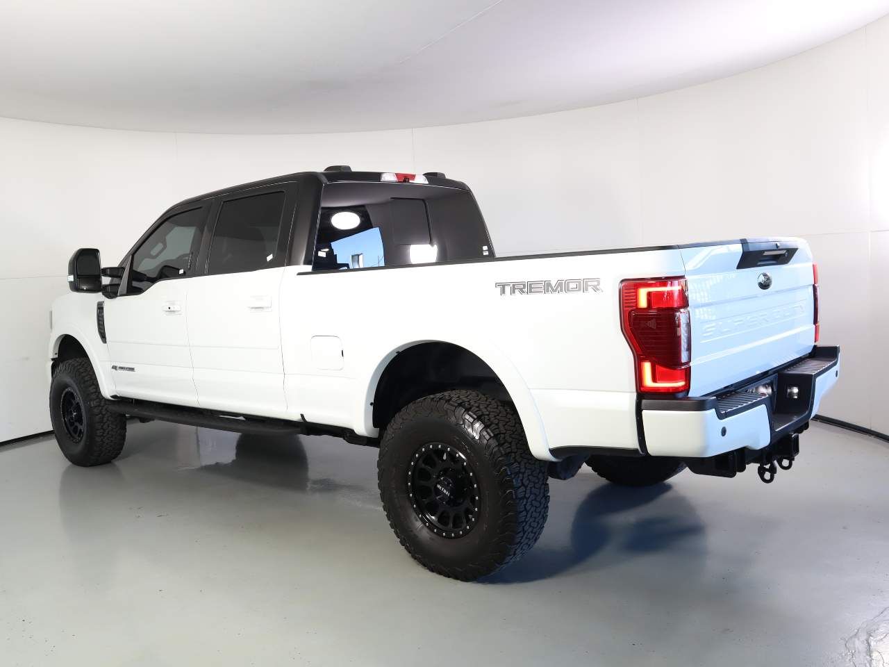 2021 Ford F-250 Super Duty Lariat Crew Cab