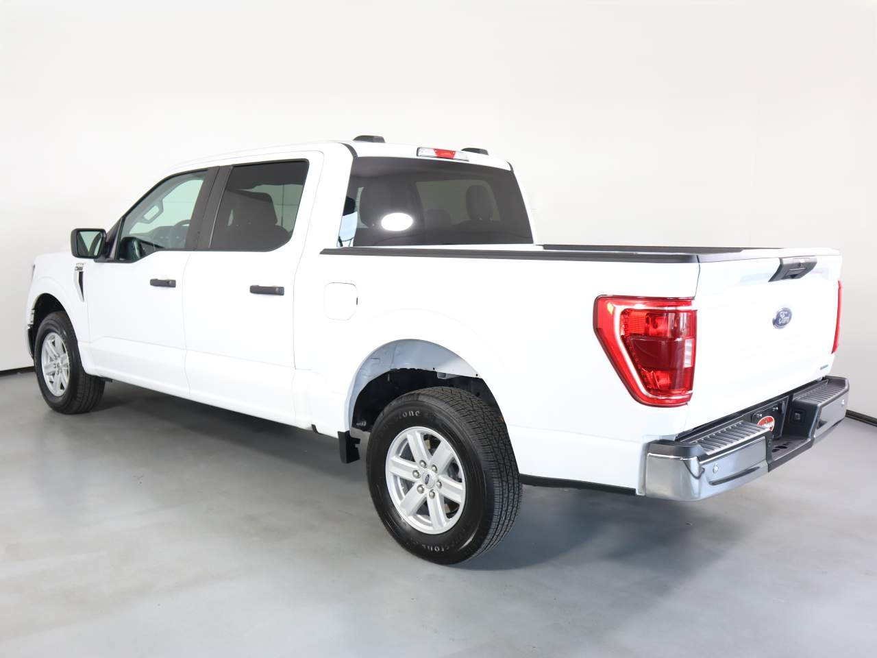 2023 Ford F-150 XLT Crew Cab