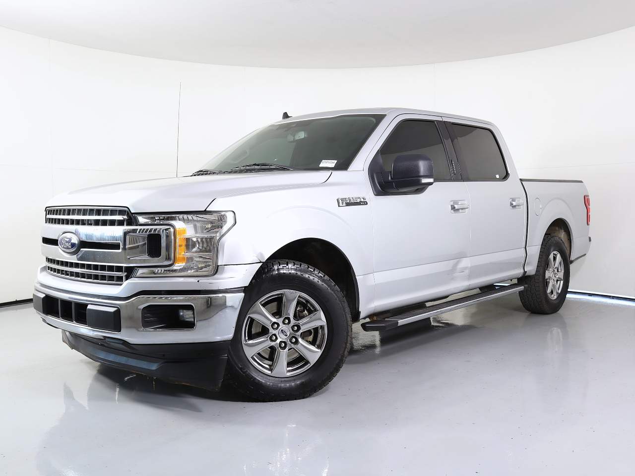 2019 Ford F-150 XLT Crew Cab