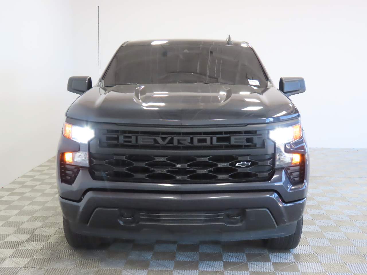 Used 2022 Chevrolet Silverado 1500 Custom with VIN 1GCPABEK2NZ610695 for sale in Tucson, AZ