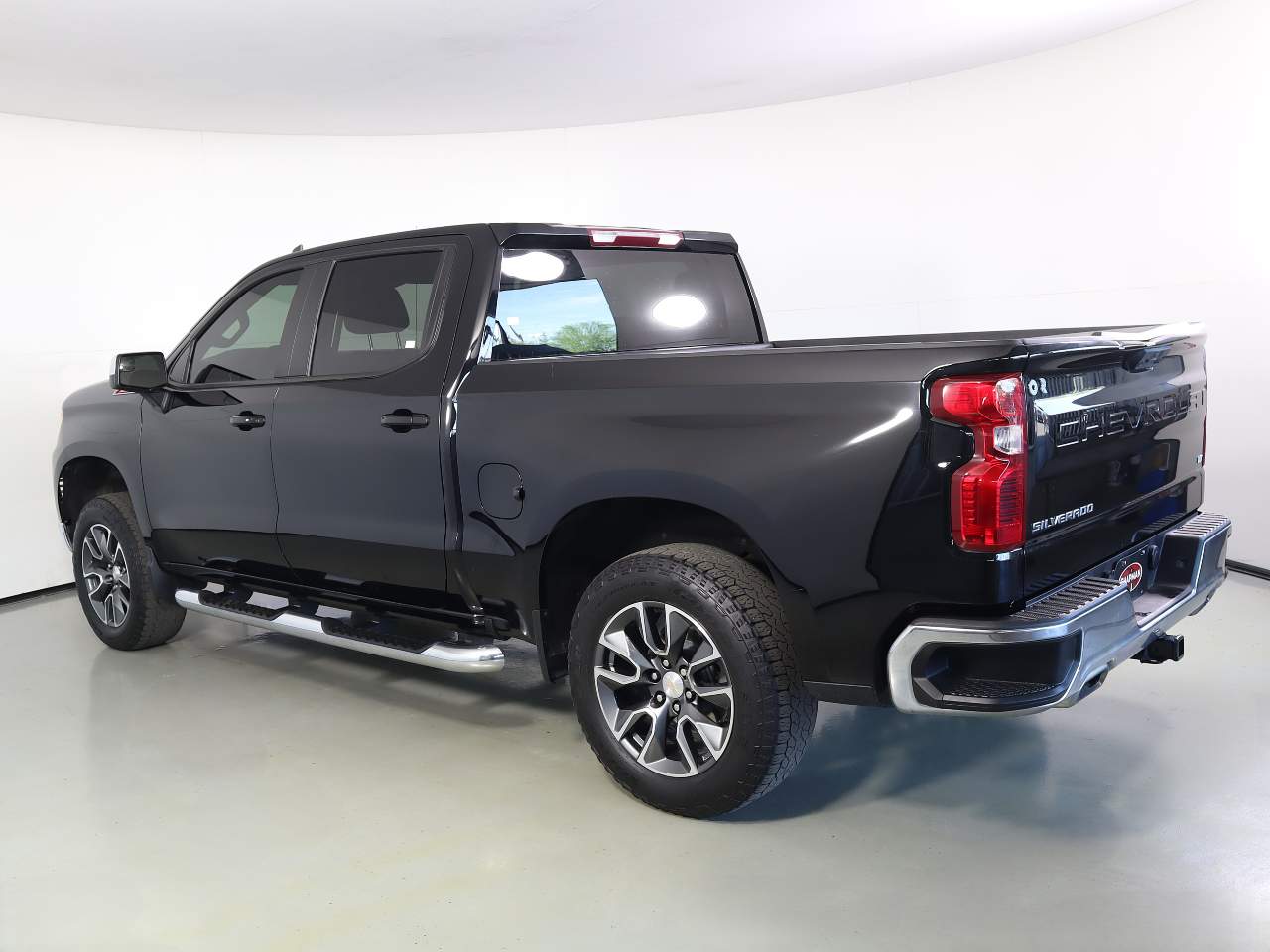 2024 Chevrolet Silverado 1500 LT Crew Cab