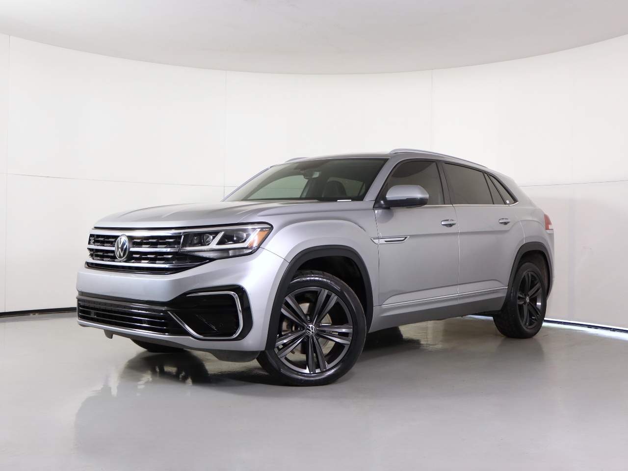 2020 Volkswagen Atlas Cross Sport V6 SE R-Line