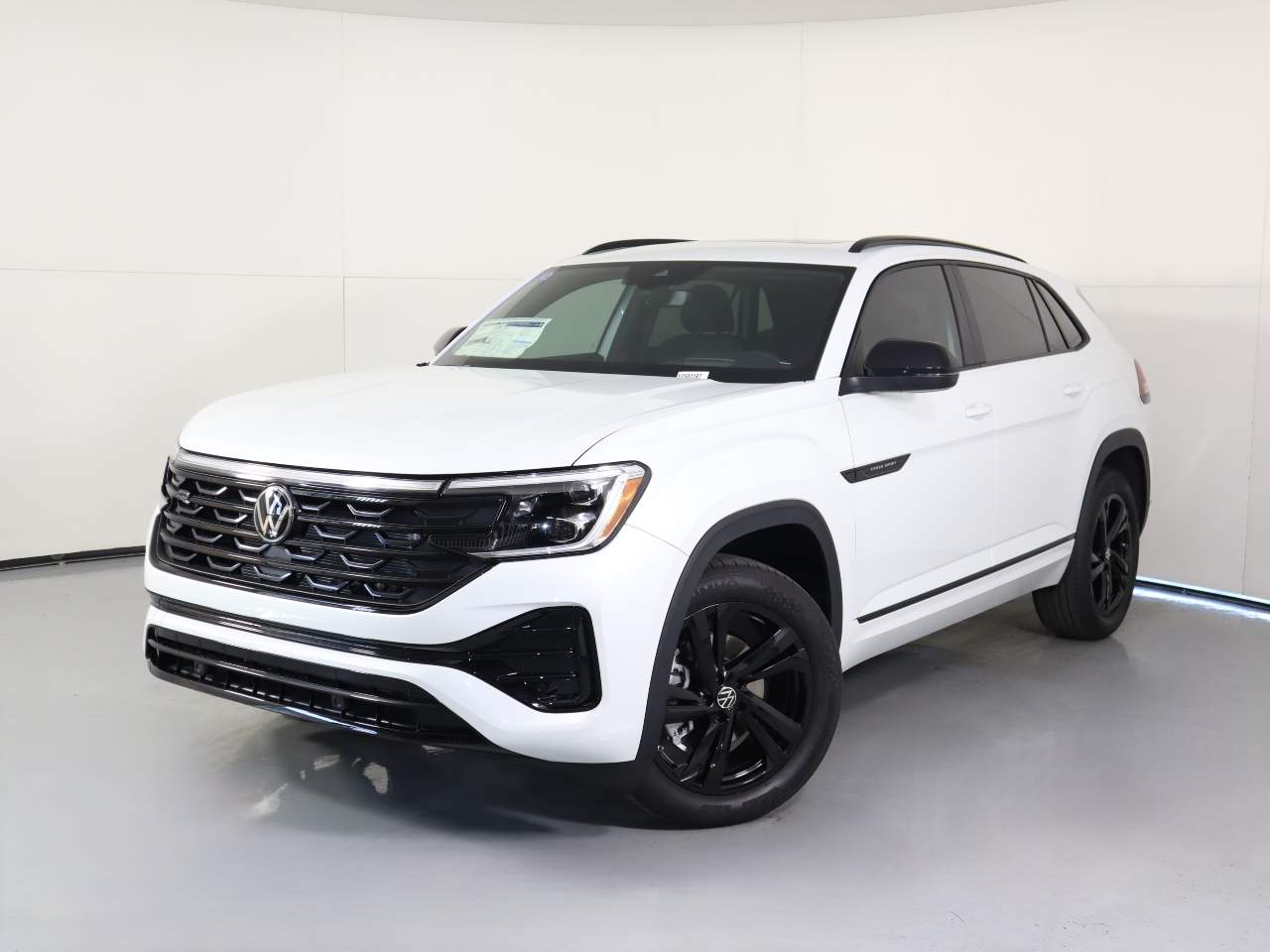 2025 Volkswagen Atlas Cross Sport SEL R-Line Black 4Motion