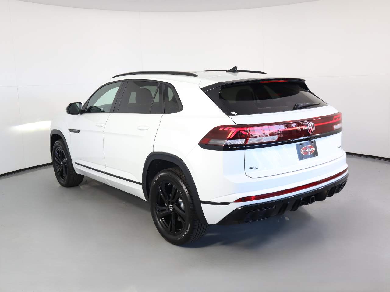 2025 Volkswagen Atlas Cross Sport SEL R-Line Black 4Motion