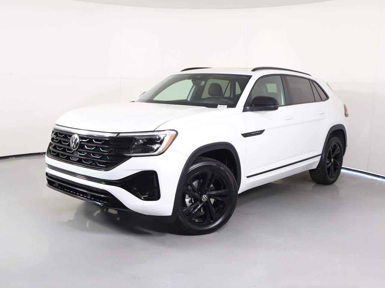 2025 Volkswagen Atlas Cross Sport SEL R-Line Black 4Motion