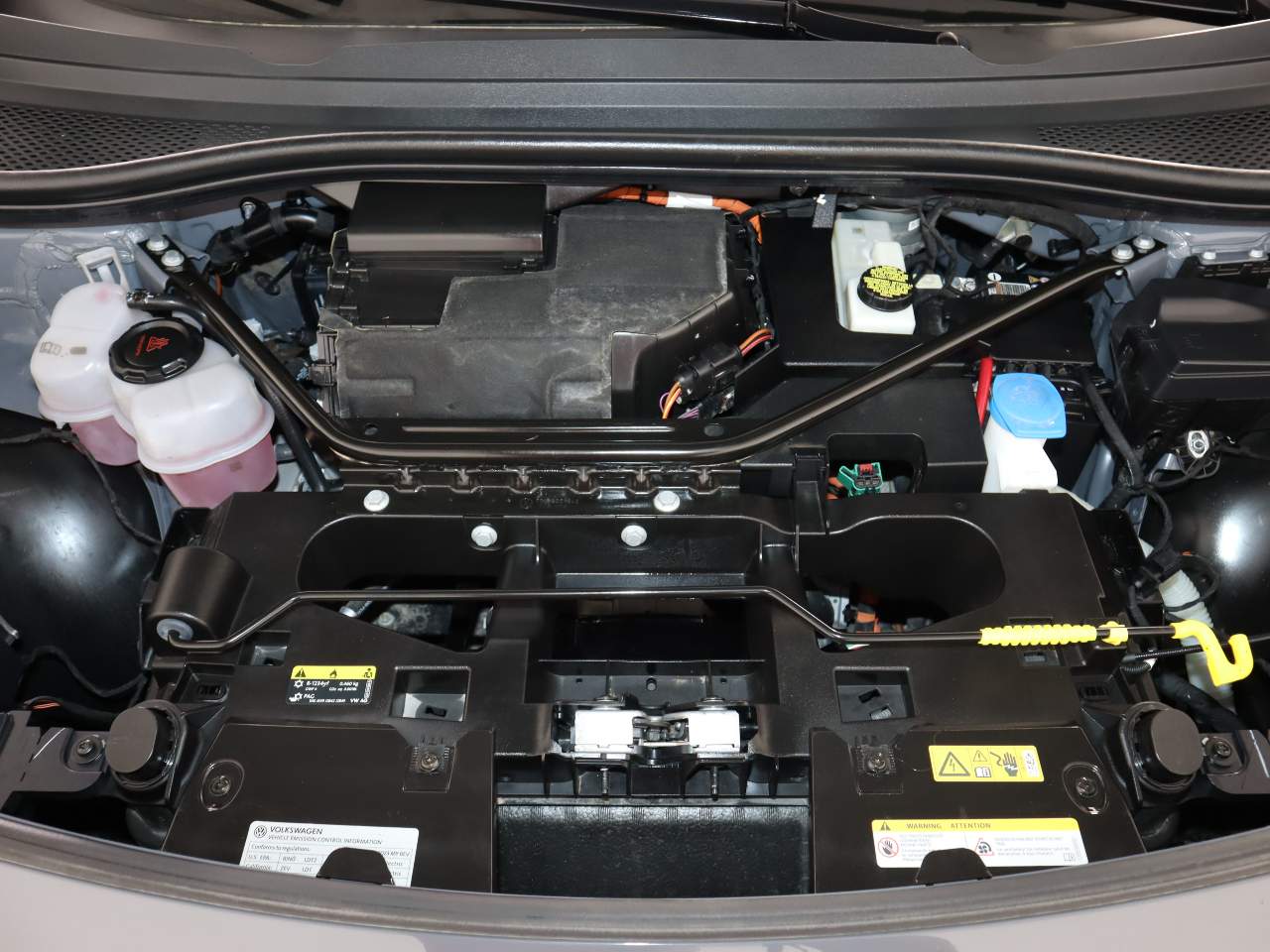 2023 Volkswagen ID.4 Pro