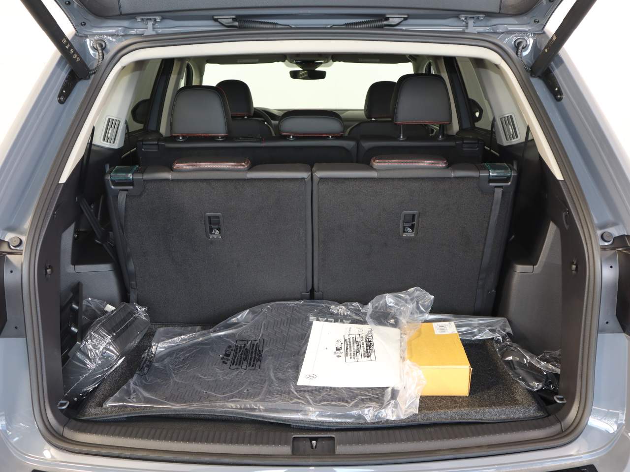 2025 Volkswagen Atlas Peak Edition 4Motion