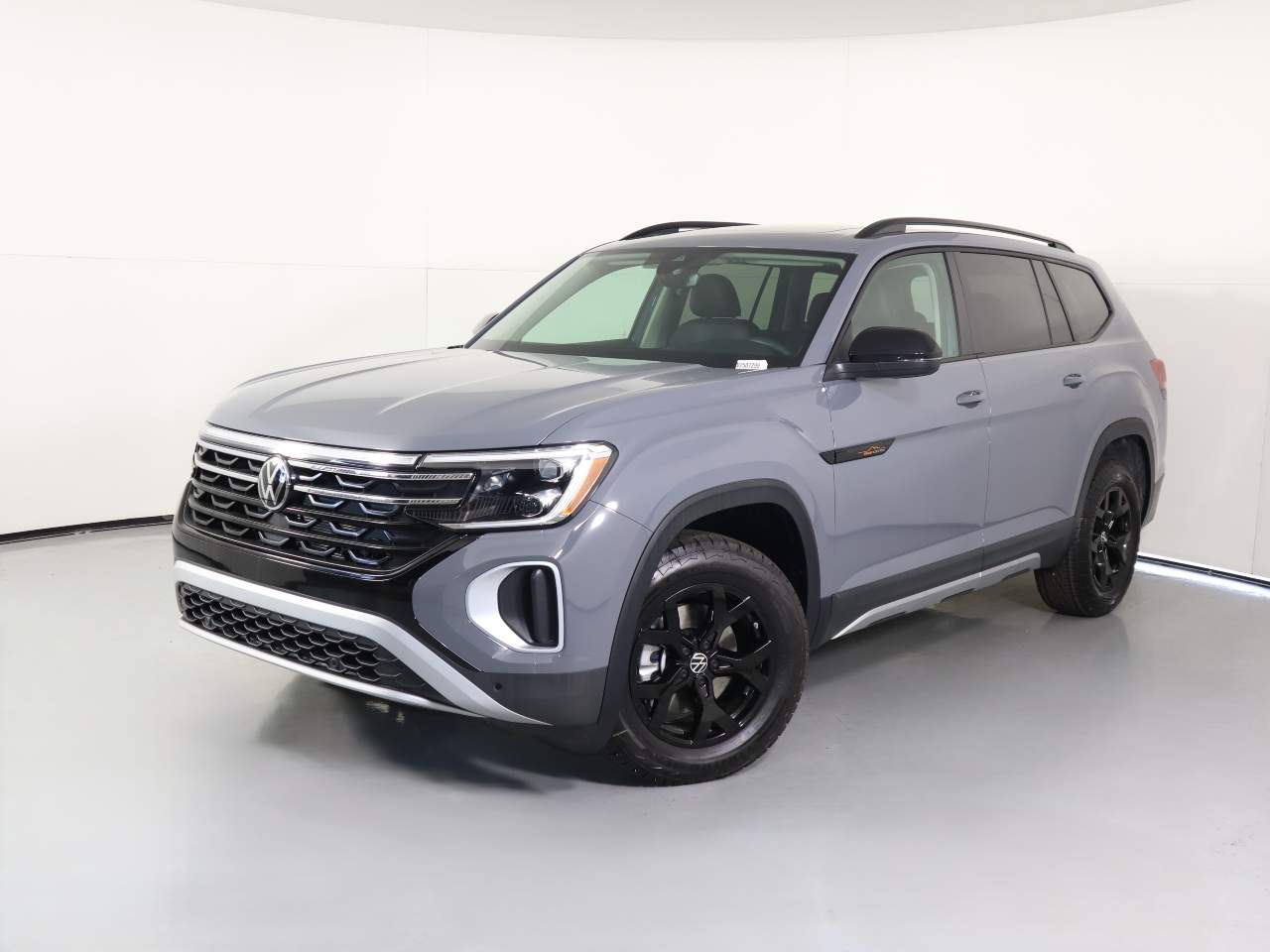 2025 Volkswagen Atlas Peak Edition 4Motion
