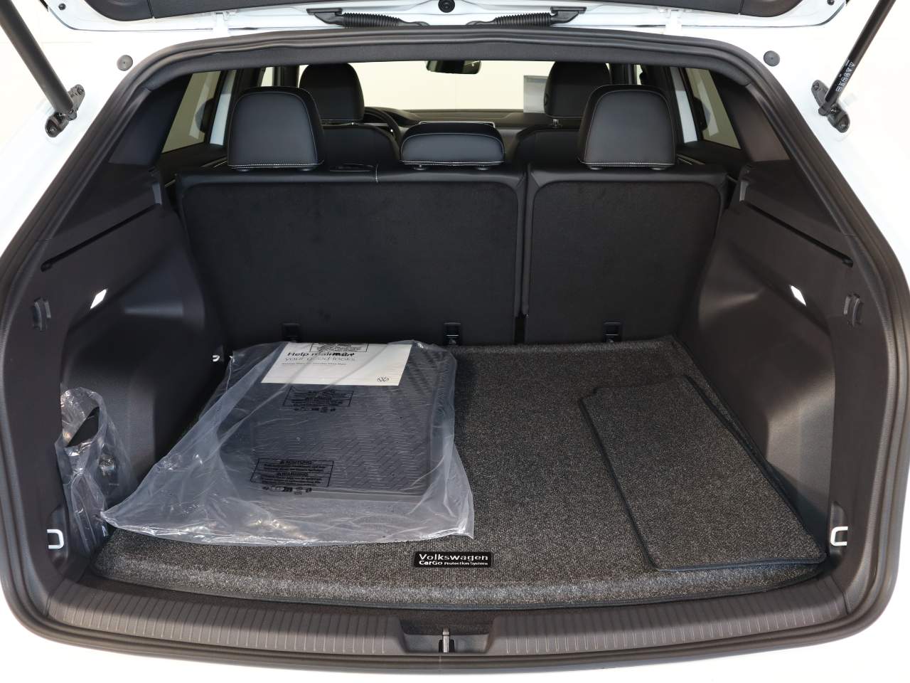 2026 Volkswagen Atlas Cross Sport SE