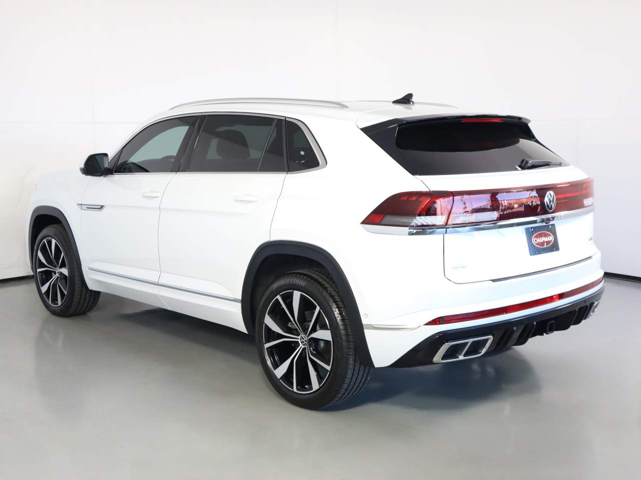 2025 Volkswagen Atlas Cross Sport SEL Premium R-Line 4Motion