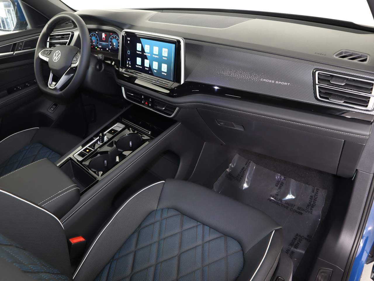 2025 Volkswagen Atlas Cross Sport SEL Premium R-LINE - Photo 13