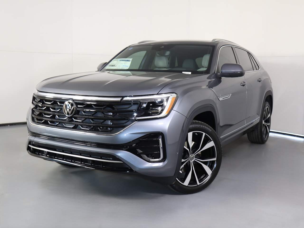 2025 Volkswagen Atlas Cross Sport SEL Premium R-Line 4Motion