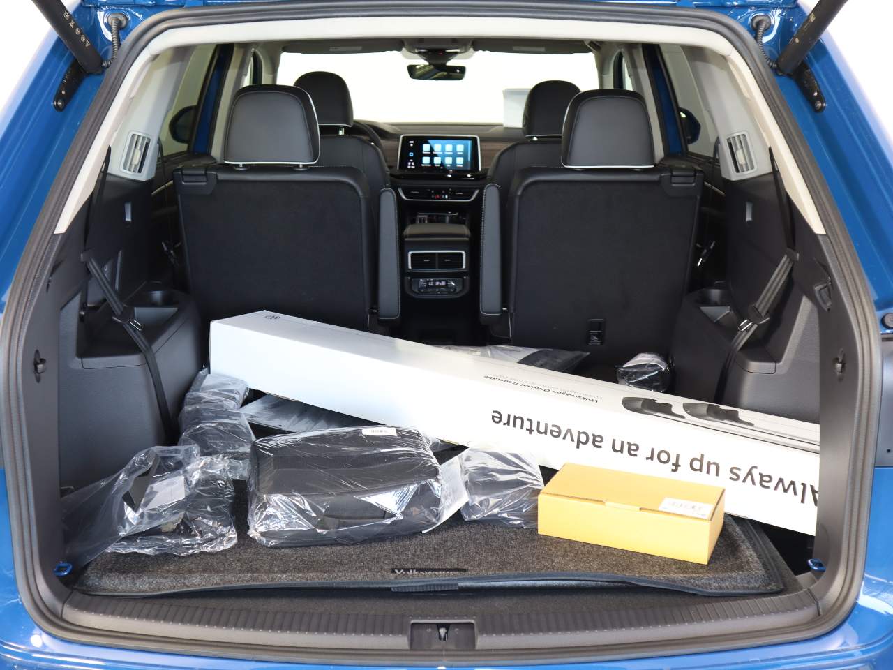 2026 Volkswagen Atlas SEL Premium R-Line 4Motion