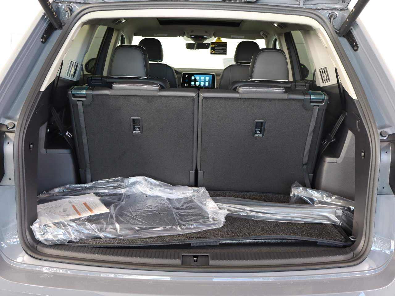 2026 Volkswagen Atlas SEL Premium R-Line 4Motion