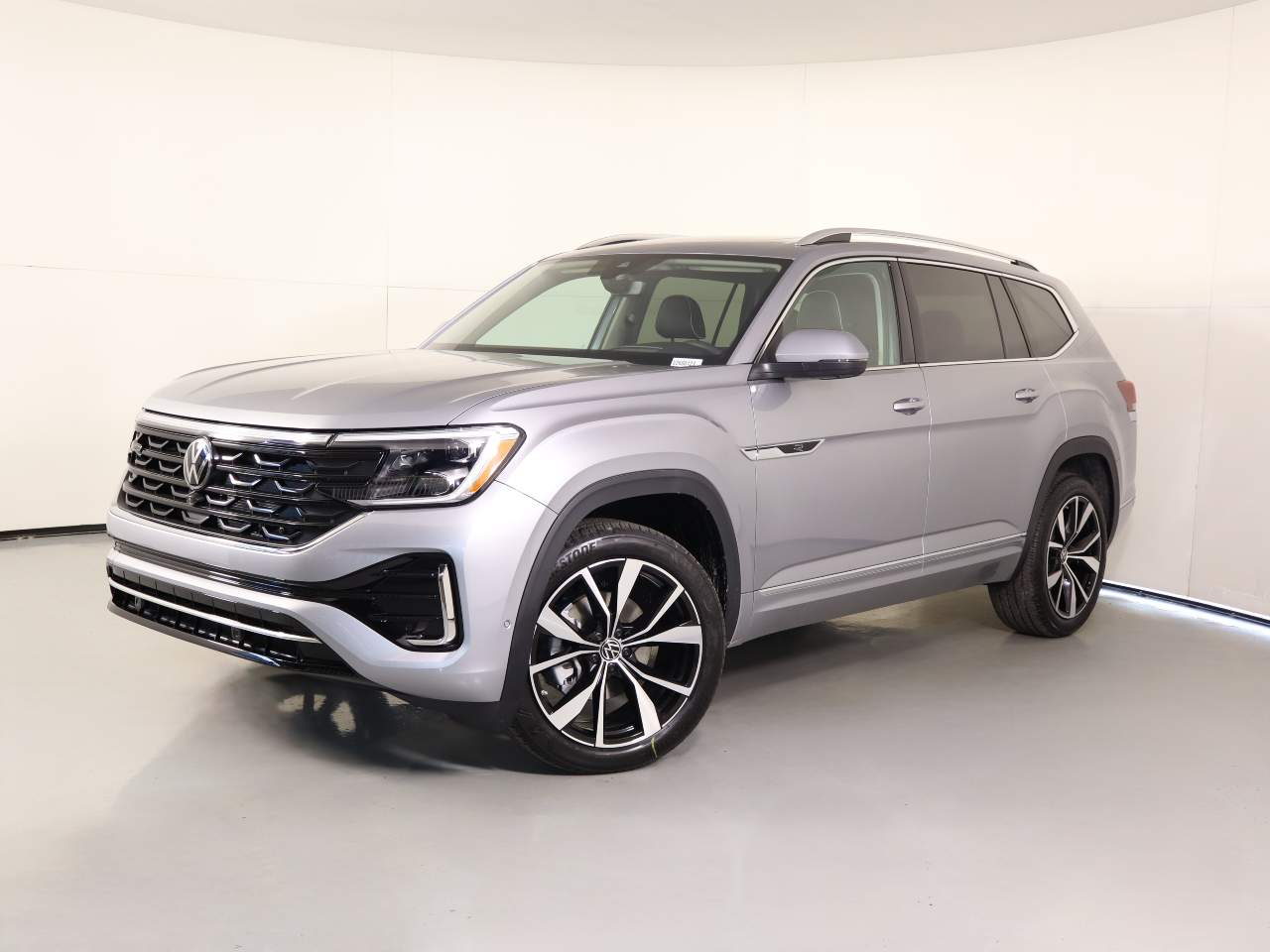 2026 Volkswagen Atlas SEL Premium R-Line's photo