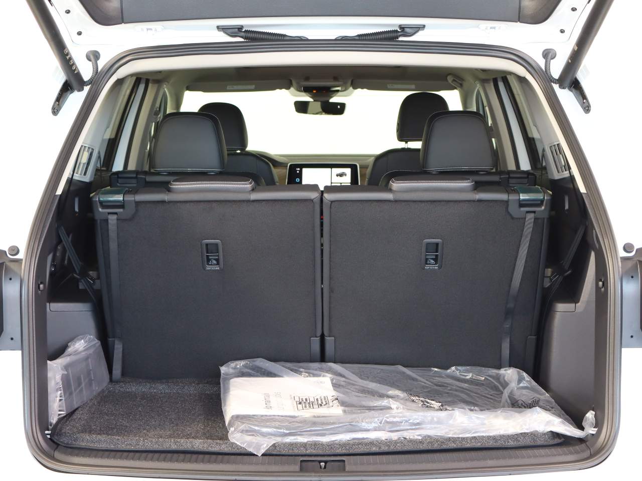 2026 Volkswagen Atlas SE Technology