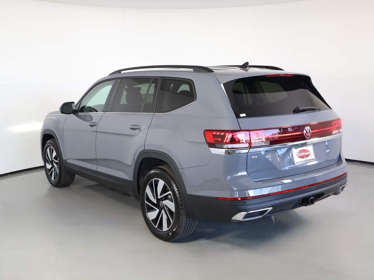 2026 Volkswagen Atlas SE Technology photo 3