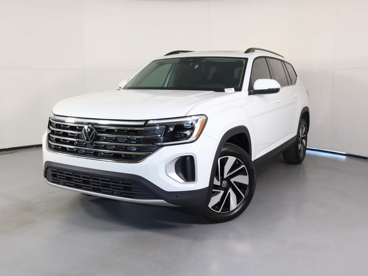 2024 Volkswagen Atlas SE Technology