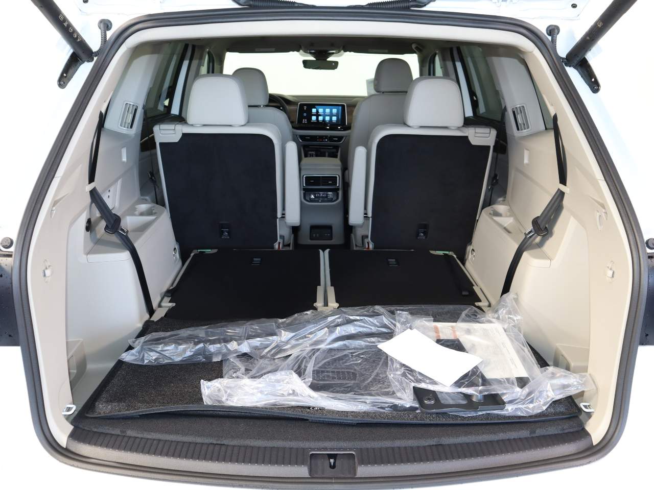 2025 Volkswagen Atlas SE Technology