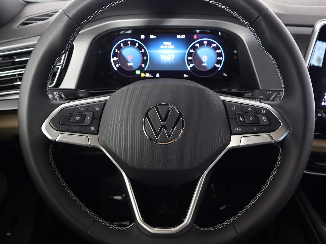 2026 Volkswagen Atlas Cross Sport SE w/Tech - Photo 8