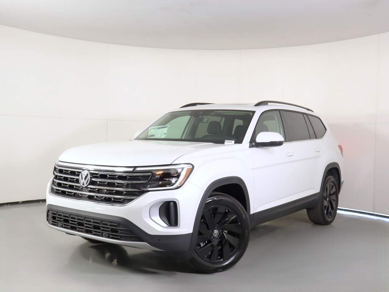 2026 Volkswagen Atlas SE 4Motion Technology