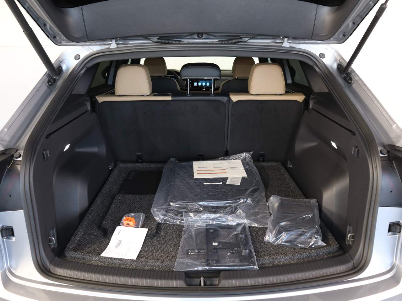 2025 Volkswagen Atlas Cross Sport SE 4Motion