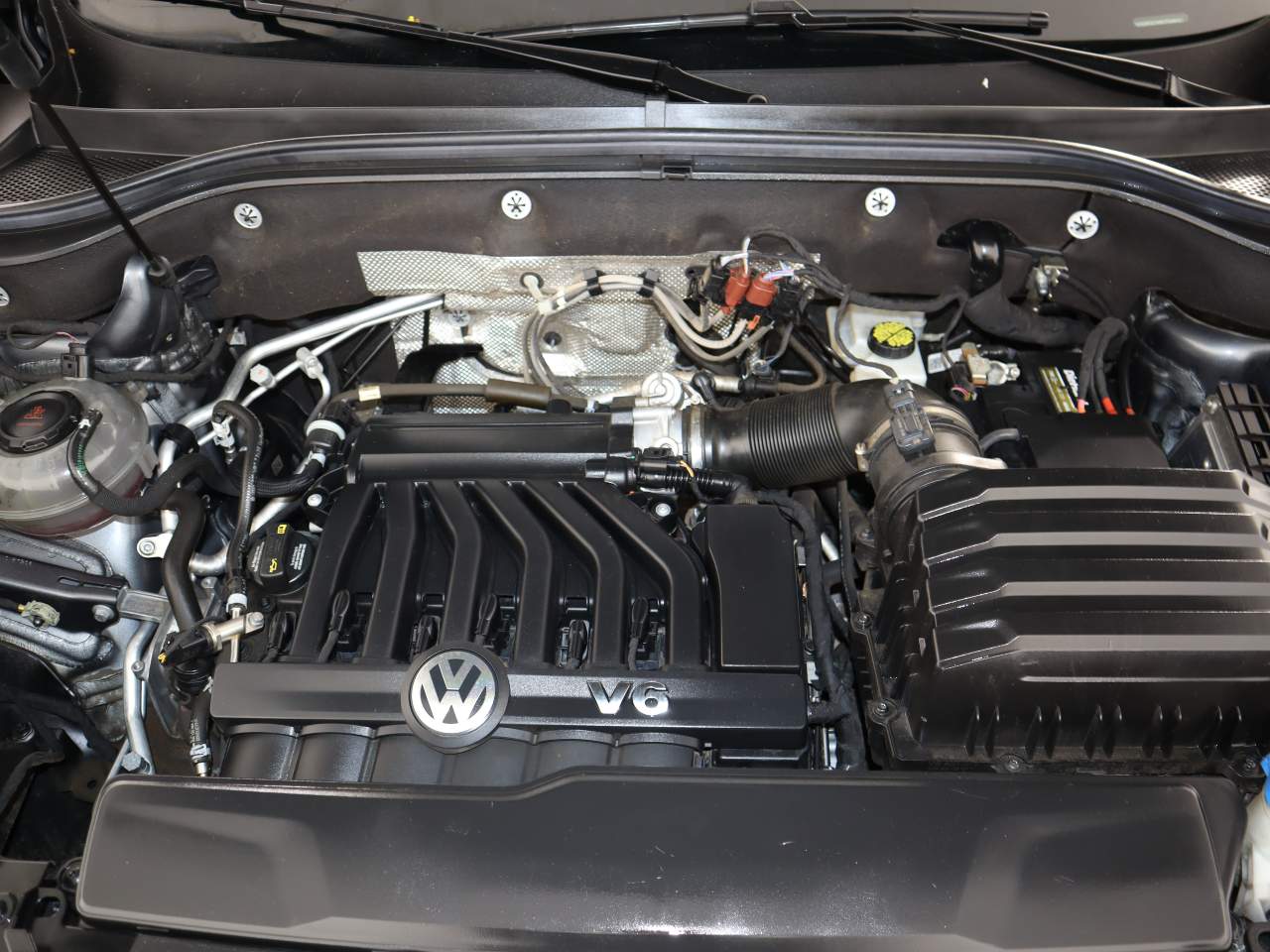 2019 Volkswagen Atlas V6 SEL R-Line