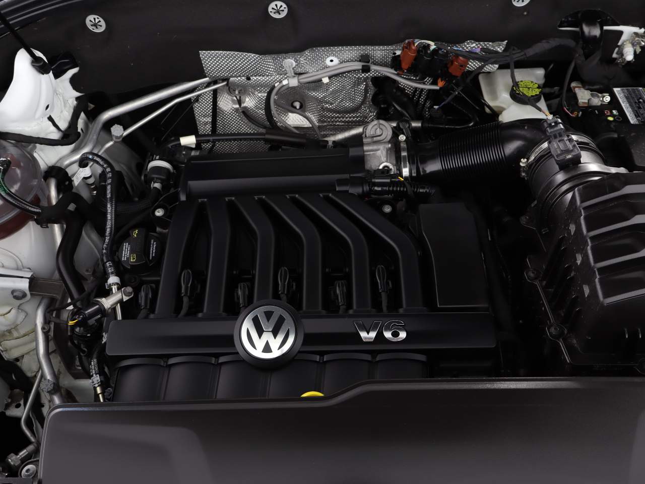 2020 Volkswagen Atlas Cross Sport V6 SEL Premium R-Line 4Motion