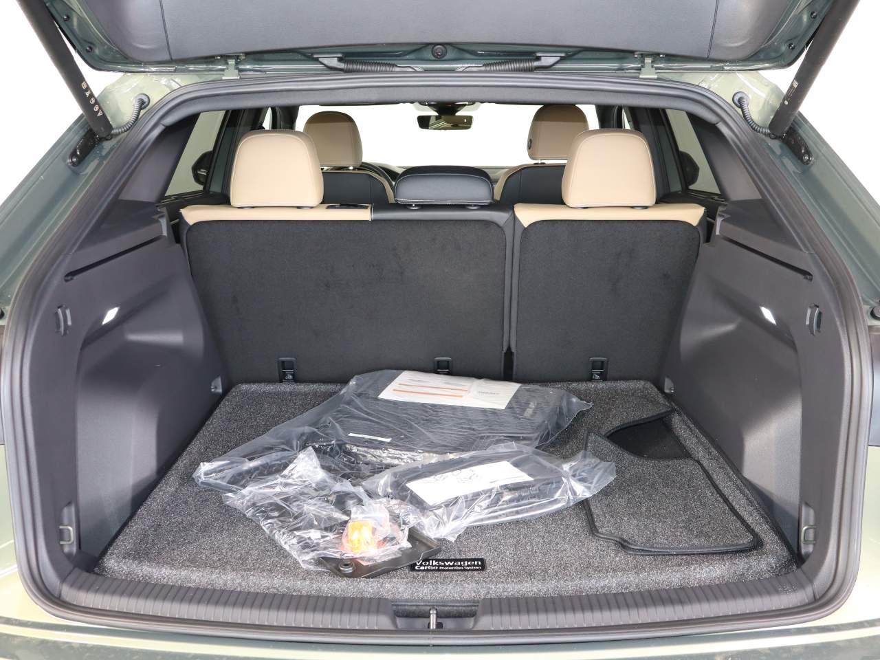 2026 Volkswagen Atlas Cross Sport SE Technology