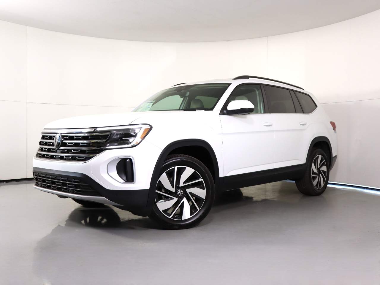 2026 Volkswagen Atlas SE Technology