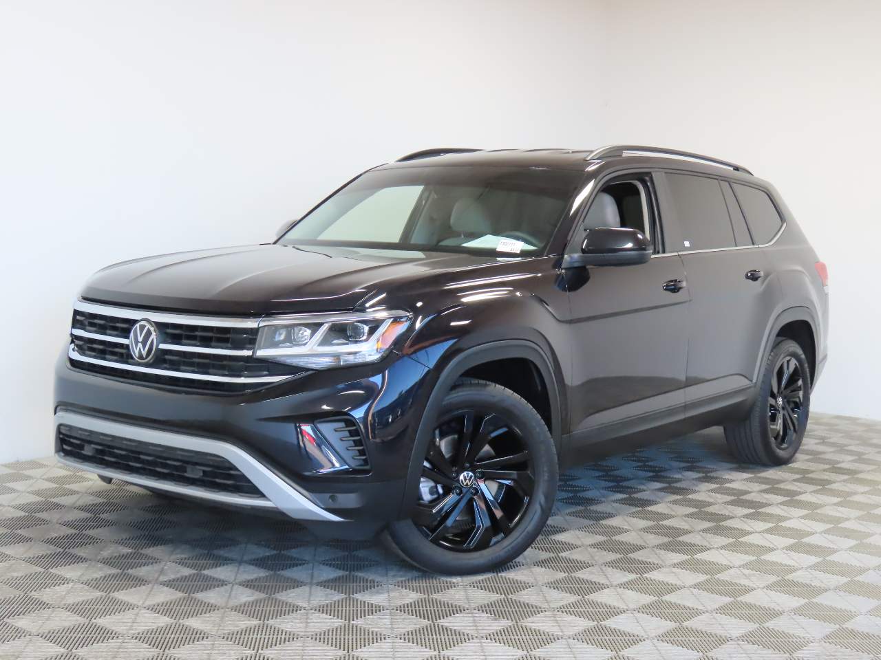 2023 Volkswagen Atlas V6 SE