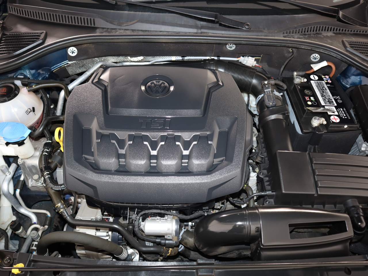 2022 Volkswagen Passat SE