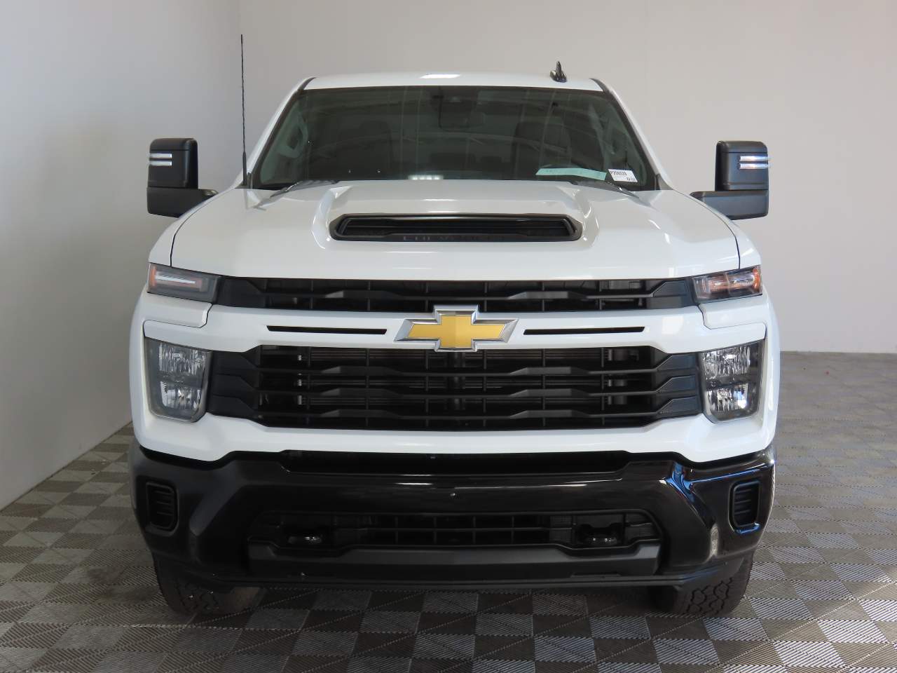 2024 Chevrolet Silverado 2500HD Custom Crew Cab