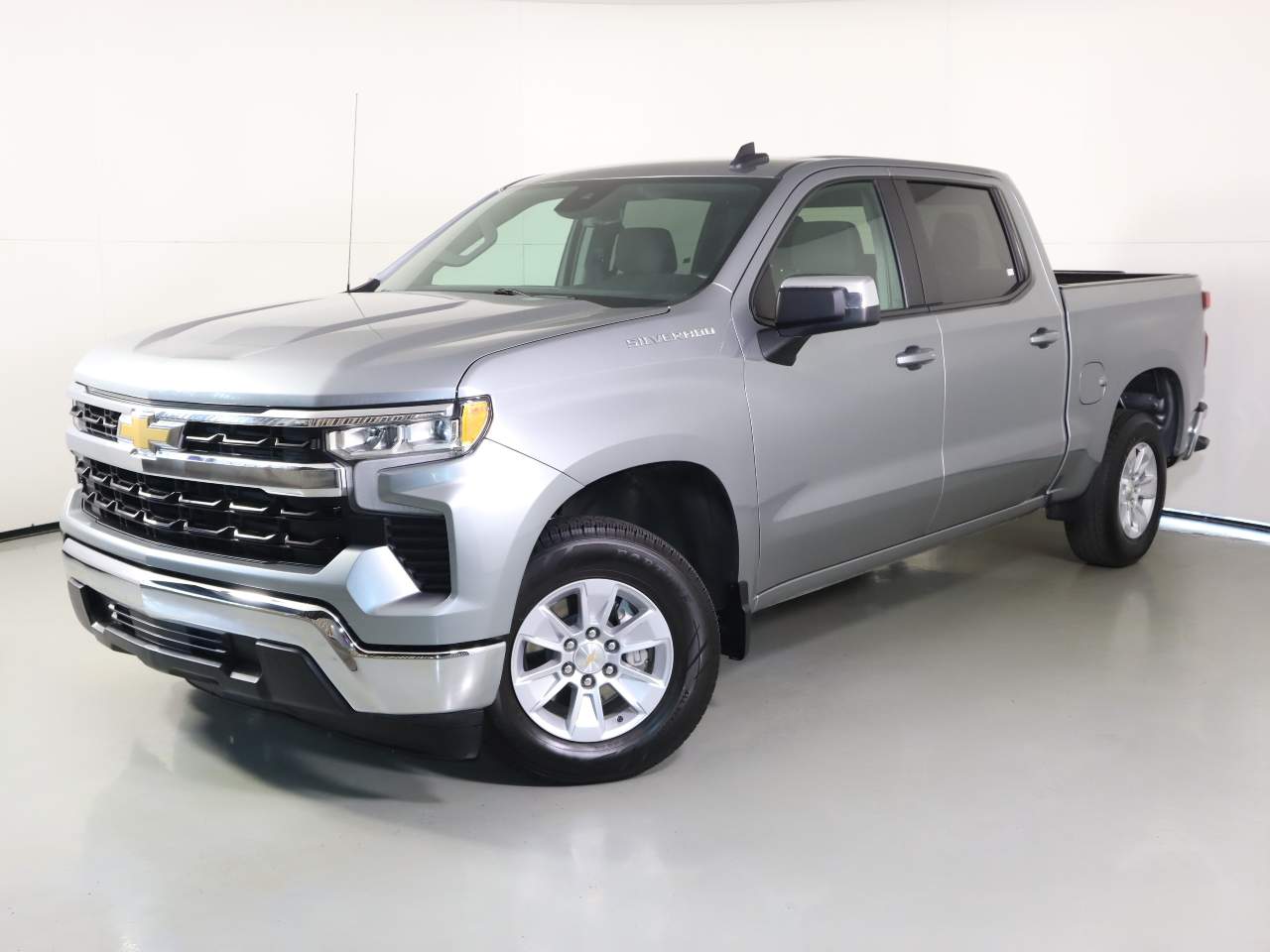 2025 Chevrolet Silverado 1500 LT Crew Cab